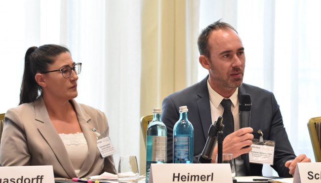 Susanne Heimerl und Alexander Schumacher referierten zum Thema auf dem Bundeskongress (Foto: BS/ Bildschön)