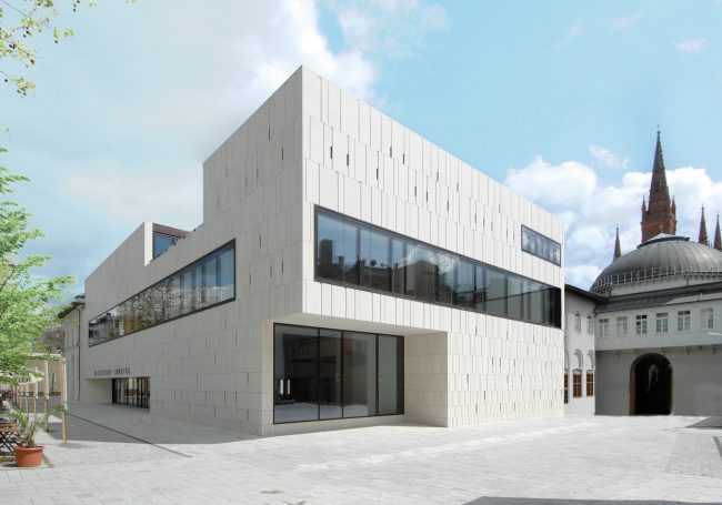 Bild: Hessischer Landtag, Kanzlei/ H. Heibel